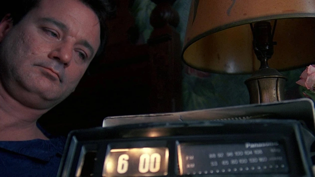 Пользователи Reddit делятся лайфхаками, которые помогают вставать после первого будильника