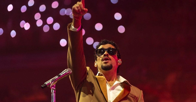 Bad Bunny выступит на хэлфтайм-шоу в этом году вместе с Green Day. | Источник: MEGA