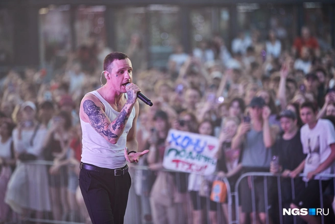Мукка выступал в Новосибирске на Дне города | Источник: Александр Ощепков / NGS.RU