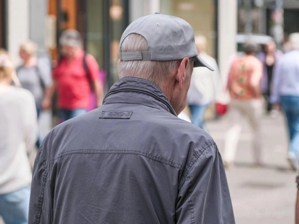 В каком возрасте у россиян наступает старость: исследование ученых