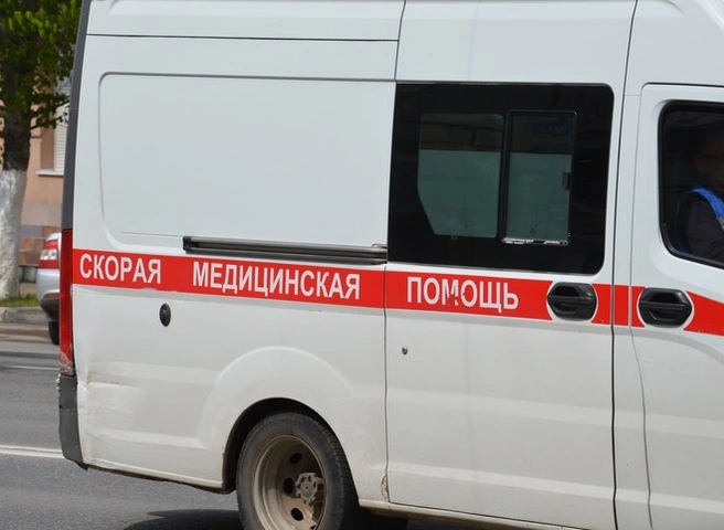 На территории автобазы в Рязани мотоциклист врезался в стену и погиб на месте | ya62.ru