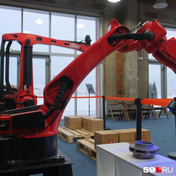 Комплекс 3D-сканирования: с его помощью можно с точностью повторить любую деталь. Это очень выручает, когда нужно восстановить работу какого-то промышленного оборудования | Источник: Тимофей Калмаков / 59.RU
