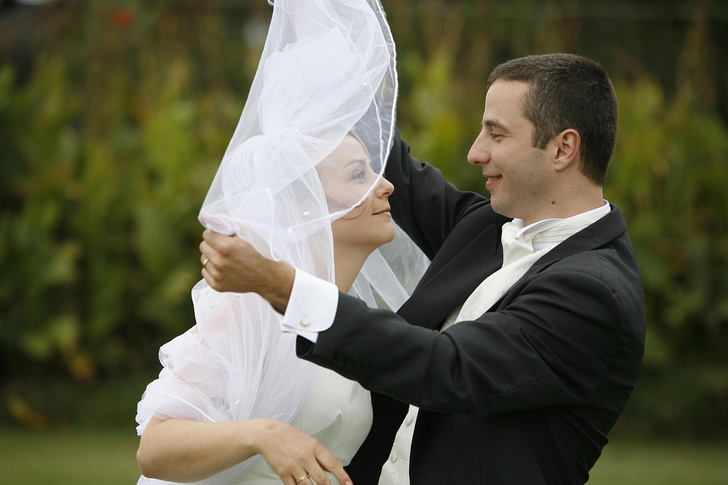 Чудачества жениха и невесты: 7 забавных свадебных обрядов со всего света