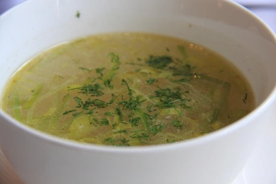 Классика французской кухни: луковый суп от Надежды Шульгиной