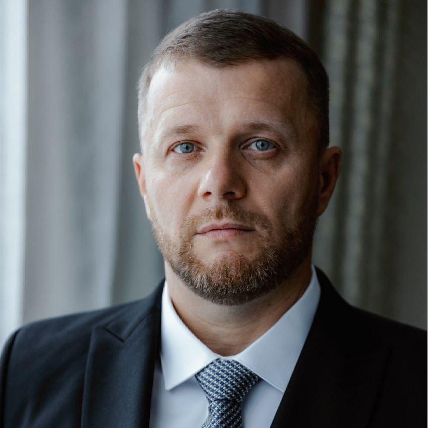 <p>Сергей Сиов</p>