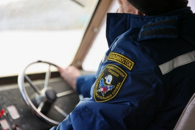 Поиски утонувших на Сухотино подростков приостановили