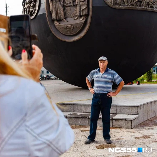 Точно это место станет одним из самых фотографируемых в Омске  | Источник: Кирилл Башинский / NGS55.RU 
