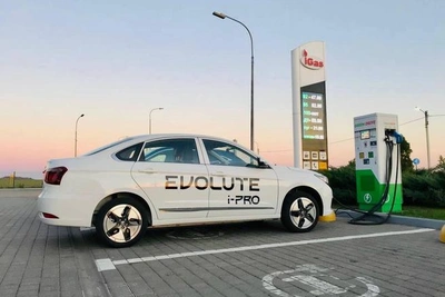 Мэрия Волгограда арендует две электромашины с дизельным отопителем