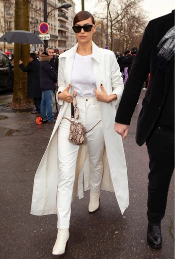 Ирина Шейк в Париже | marieclaire.ru