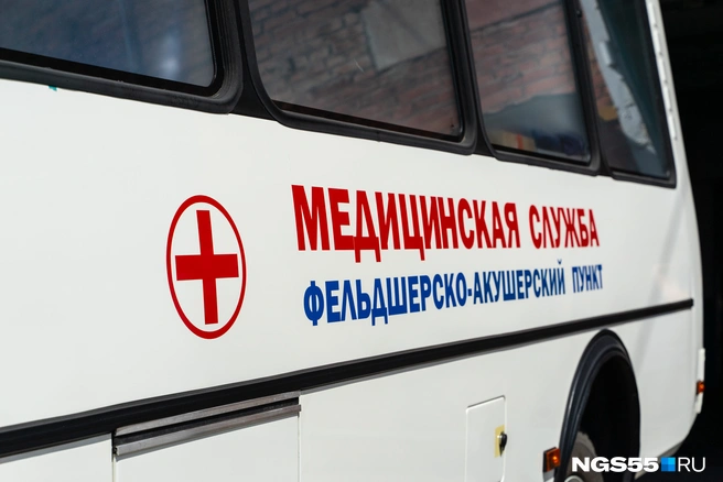 Без машины доехать до ближайшего ФАПа сложно, говорят местные жители | Источник: Елена Латыпова / NGS55.RU