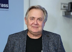 Юрий Стоянов о неудачном флирте: «Она была зайцегуб. После этого года два ничего не хотел»