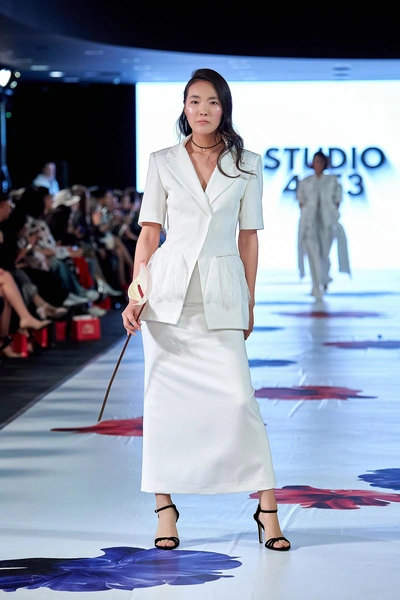 Kazakhstan Fashion Week. Бренд Studio 4353