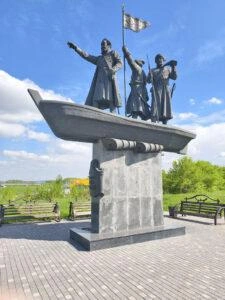 Сергей Караганов, руководитель факультета мировой экономики НИУ ВШЭ, предложил меры по развитию Сибири, включая стимулирование переселения населения из европейской части России | Источник: Kuzrab.ru