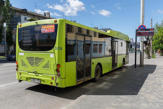 Нам надоело быть подопытными кроликами: в Волгограде жители крупного микрорайона жалуются на эксперименты с транспортом