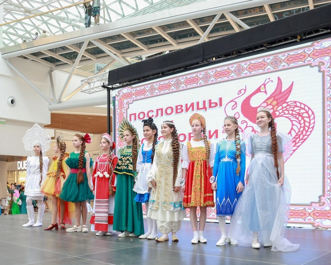 Конкурс посветили теме сказок | Источник: Елена Каликова