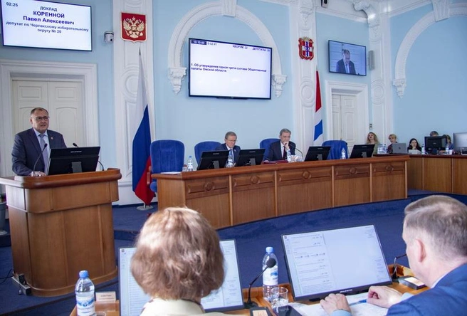 Заседание является примером работы региональных властей над созданием благоприятной среды для бизнеса и экономического развития региона | Источник: пресс-служба Законодательного собрания Омской области