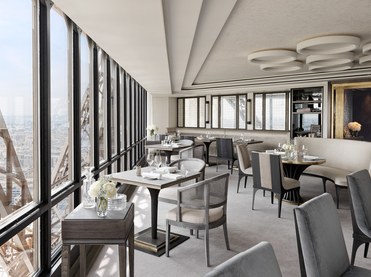 Возвращение легенды: ресторан  Le Jules Vernе на Эйфелевой башне (фото 6)