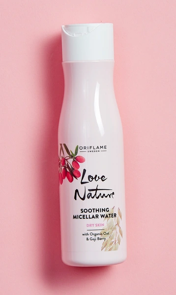 Мицеллярная вода Love Nature, Oriflame.