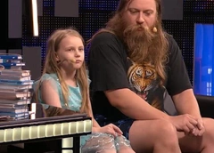 Ей уже 13 лет: как сейчас живет и выглядит Алиса Теплякова, которая в 9 поступила в МГУ