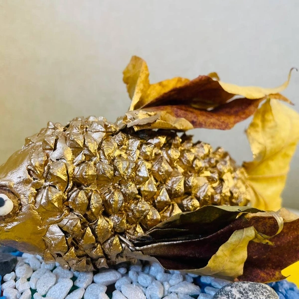 Такая золотая рыбка получилась у 5-летней дочери нашей читательницы | Источник: Катерина / t.me