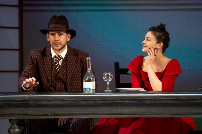 Владислав Бургард и Анастасия Тюнина | Источник: Юлия Кудряшова, фото с репетиции спектакля