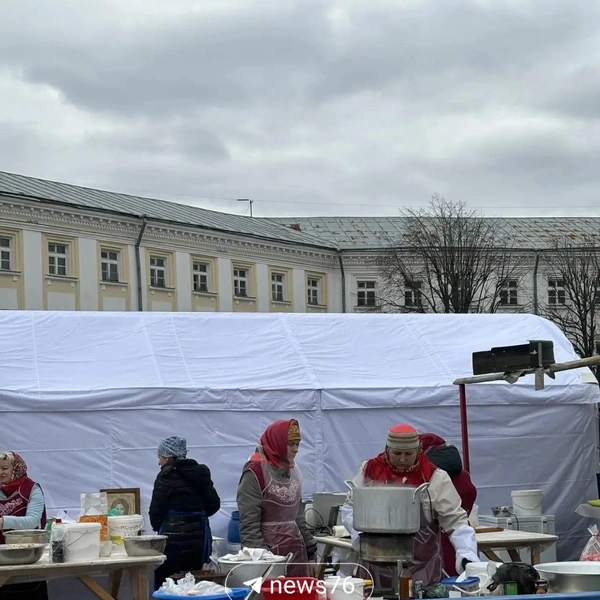 Угоститься можно было всем, чем только можно | Источник: Ксения Ткаченко / 76.RU