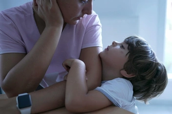 «Как отучить 6-летнего сына от мастурбации?»