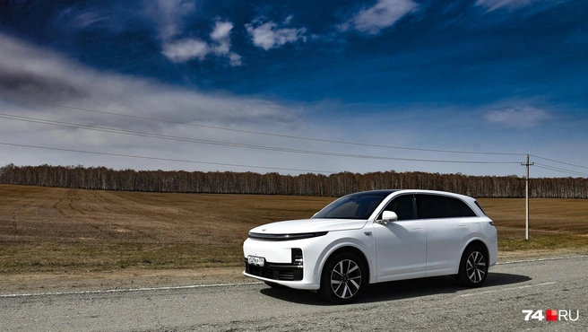 Lixiang L7 в России стоит от 6,6 миллиона, в Казахстане — от 3,55 миллиона рублей | Источник: Артем Краснов