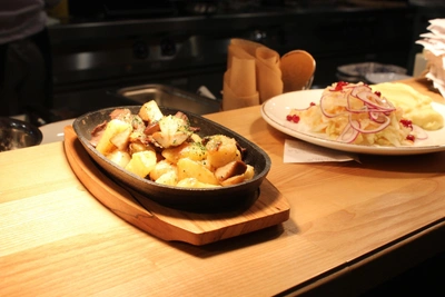 Arkhangelsk region cities: cheapest places for lunch and dinner