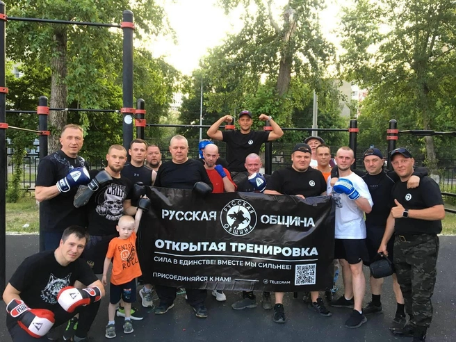 Фото с тренировки, тренеры у участников общины свои | Источник: архив Евгения Ганеева