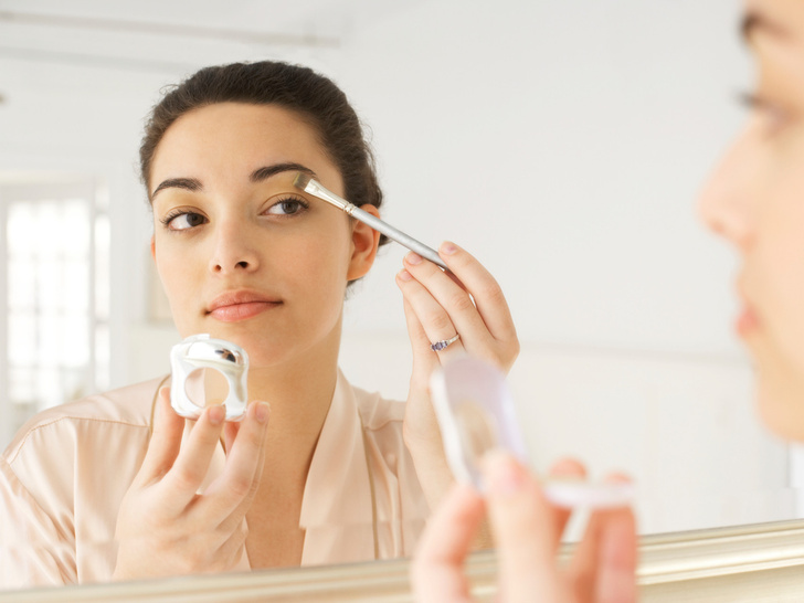 Фото №3 - Так нельзя: 5 ошибок в зимнем макияже, которые допускает каждая женщина