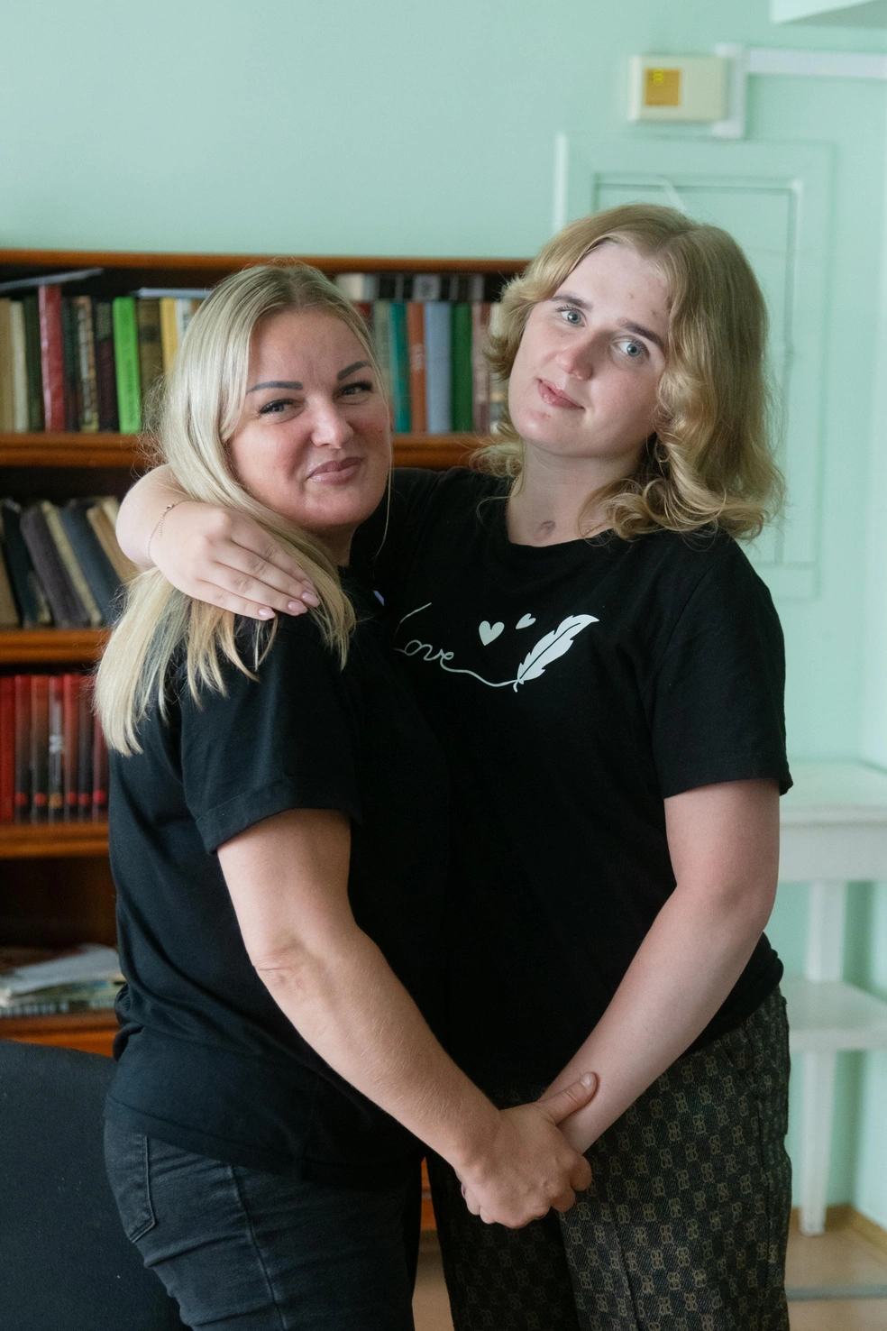 Мать и дочь продолжат свои поездки по реабилитационным центрам  | Источник: Иван Митюшёв