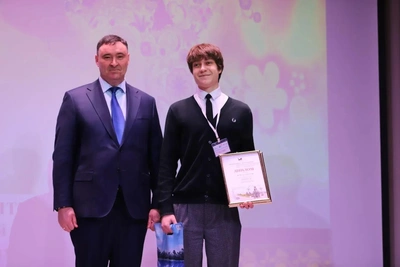 Лучшим учеником года в Иркутске стал Адам Абу Нахлех