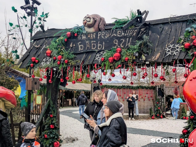 Детские уголки хоть и популярны, но обходятся без очередей  | Источник: Оксана Витязь 