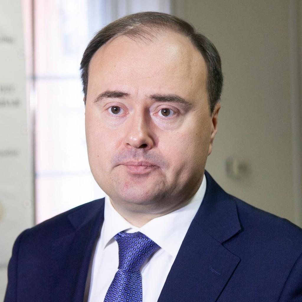 <p>Артем Молчанов </p>