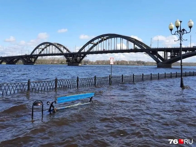 Вот так в 2021 году затопило набережную в Рыбинске | Источник: Наталья Максимова