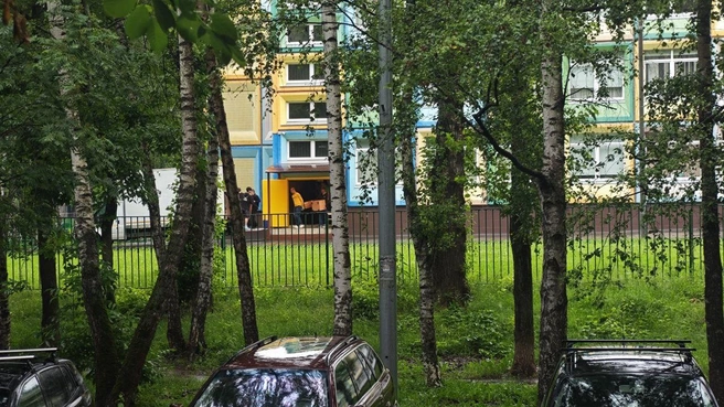 В начальную школу вернули оборудование и мебель, которую ранее перенесли в здание средних классов, обратили внимание родители | Источник: ПРОТИВ сноса школы № 1449 и детсадиков (колледж на Череповецкой (Лианозово СВАО) / Telegram