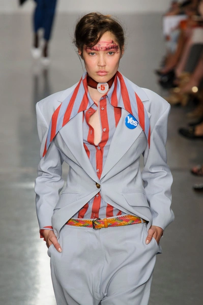 Vivienne Vestwood Red Label | Источник: IMaxTree