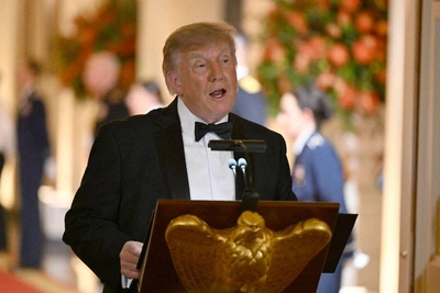 Трампа высмеяли на эскалаторе в ООН