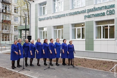 В Череповце заложили яблоневую аллею в честь участников СВО