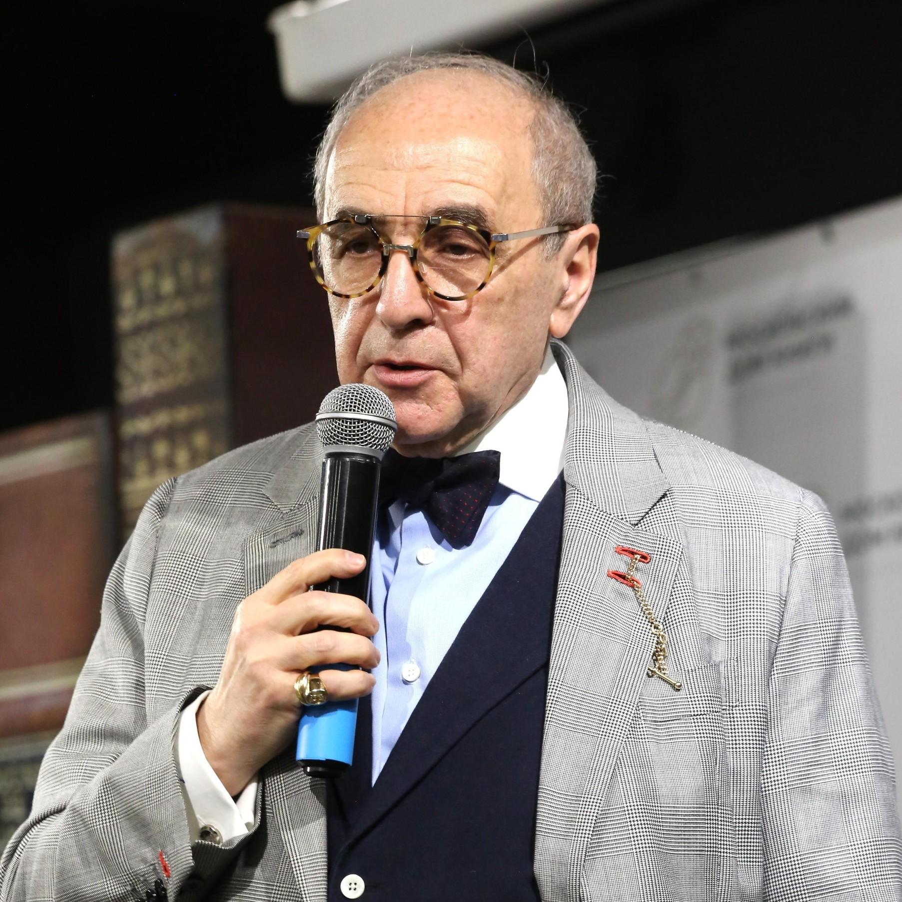 Дибров намекнул, что хочет забрать у жены фамилию: Добровинский назвал условие, при котором он сможет это сделать