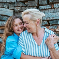 Копила на ЭКО 10 лет, родила в 65 и лишилась родительских прав из-за побоев: что случилось с Валентиной Подвербной