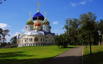 По совету классика: почему стоит уехать на выходные в мае в Переделкино