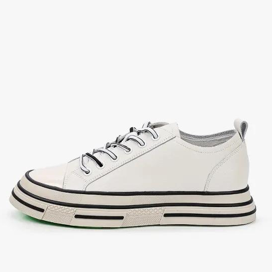 Кеды EscanЦена: 5 799 руб.Где купить: lamoda.ru