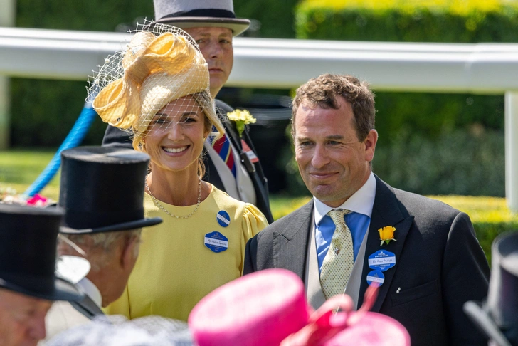 Харриет Сперлинг и Питер Филлипс на Royal Ascot 2025.