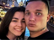 Эдвард Бил, оставивший первую жену с детьми, вновь готовится стать отцом