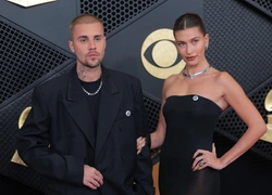 Биберы со значками против ICE, речи Билли Айлиш и Бэда Банни: политические заявления на Грэмми-2026