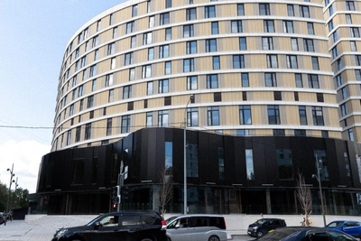 Квартиру за 41 млн продают в долгострое Тюмени