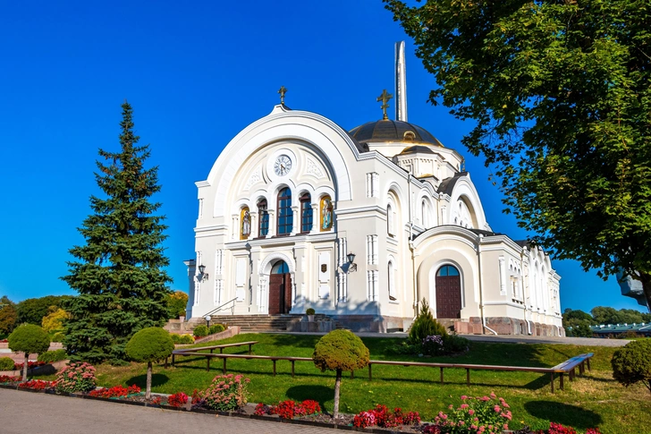 Свято-Николаевский гарнизонный собор | Источник: Arkadij Schell via Shutterstock/Fotodom.ru