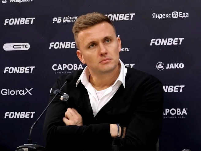 До прихода в нижегородский клуб Шпилевский руководил кипрским «Арисом» | Источник: ФК «Пари Нижний Новгород» / Vk.com